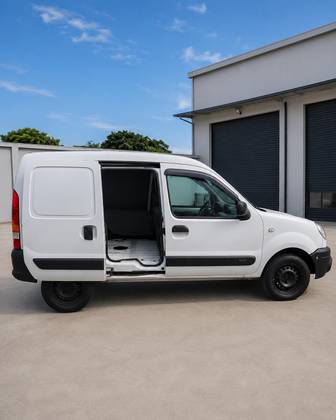 RENAULT KANGOO 1.6 EXPRESS 16V FLEX 4P MANUAL RENAULT KANGOO 1.6 EXPRESS 16V FLEX 4P MANUAL